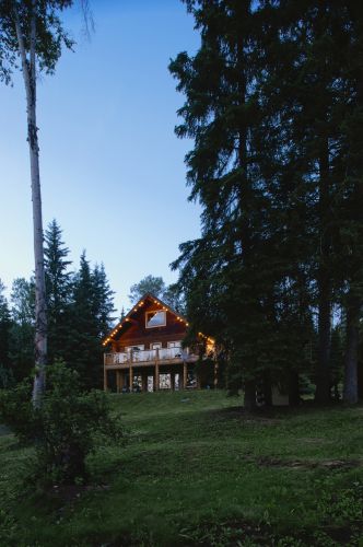 Lodge with grassy area
